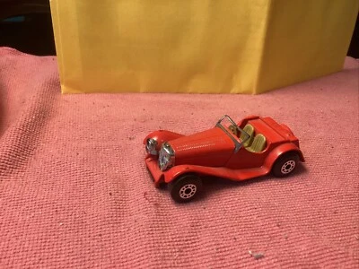Matchbox SS 100 Jaguar Red 1982 Made in Macau Mint Condition - Image 1 of 4