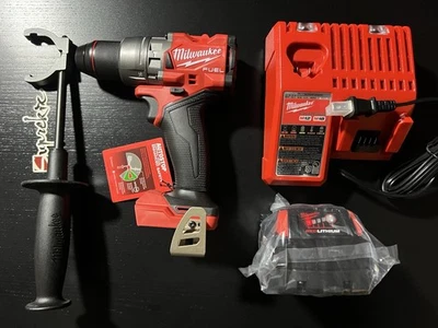 Milwaukee M18 FUEL 18V Lithium-Ion Brushless Cordless 1/2” Hammer Drill/Driver - Image 1 of 4