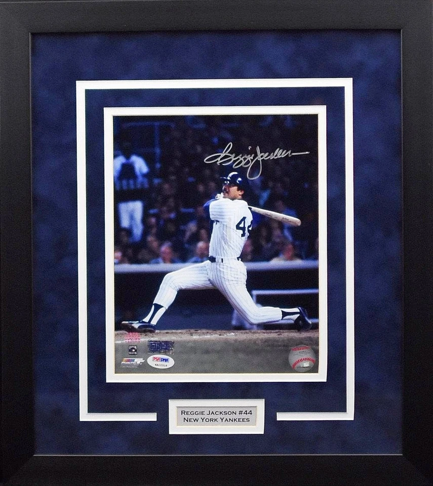 REGGIE JACKSON AUTOGRAPHED NEW YORK YANKEES 8x10 FRAMED PHOTO PSA/DNA - Image 1 of 1