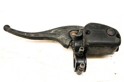 04 Polaris Sportsman 700 4x4 Front Brake Master Cylinder & Lever - Image 1 of 4