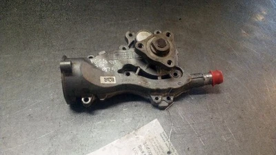 Bomba de refrigerante Chevrolet Trax 2015 1,4 L 7353984 Foto 1 de 4