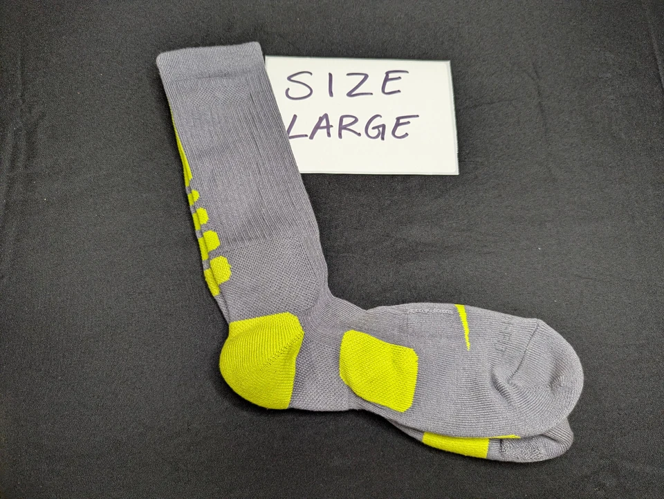 New Flawed Original & Hyper Nike Elite Socks Basketball Multiple Sizes/Colors - Image 1 of 1