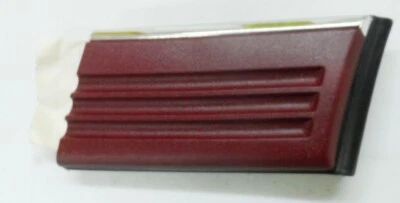 NOS 1990 to 1992 Lincoln Mark VII Body Moulding Right Front Fender F0LY-16003BE - Image 1 of 3