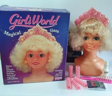 girl's world styling head