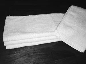 60 PIECES NEW HOTEL MOTEL SPA GYM TOWELS WASHCLOTHS FACE TOWELS 12X12 inches - Picture 1 of 1