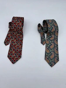 Land's End - SET BESTEHEND AUS 2 - Herren-SEIDENKRAWATTEN rot gold Paisley schöne Geomuster - Bild 1 von 6