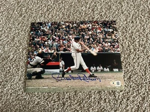 BROOKS ROBINSON Signed Autographed 8x10 Photo BALTIMORE ORIOLES BECKETT BAS B - Picture 1 of 1