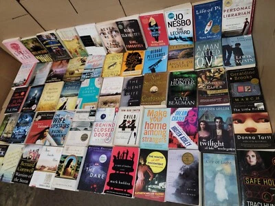 Lot of 20 Large Trade Literature Fiction Paperback BestSeller UNSORTED Mix Books - Imagem 1 de 4