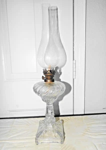 GWTW VINTAGE AUSGEFALLENE VERZIERTE KLARGLAS VERWIRBELTE THEMEN ÖLBRENNER HURRIKAN LAMPE - Bild 1 von 11