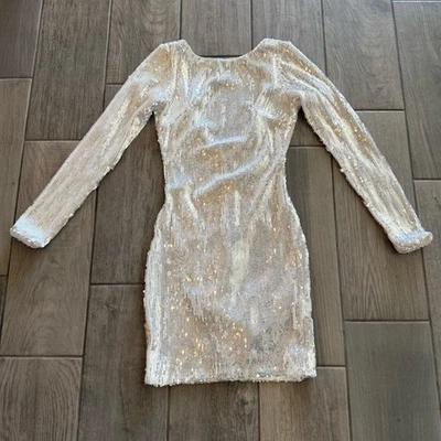 Vestido The Population Mini Vestido Blanco Lentejuelas XS Manga Larga Espalda Baja Fiesta Foto 1 de 4