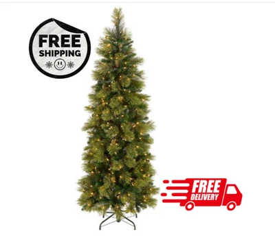 Árbol de Navidad delgado preiluminado de pino Carolina de 6,5 pies - 350 luces transparentes, 516 puntas, en Foto 1 de 4