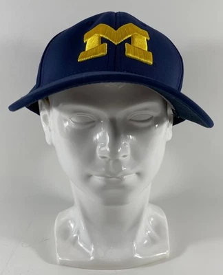 University Michigan U of M Top of The World L/XL Stretch Fitted Hat Cap - Image 1 of 4