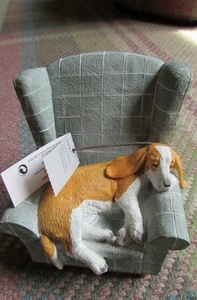 Next,Sleeping dog on armchair ornament ,bnwt~Gorgeous! - Picture 1 of 2