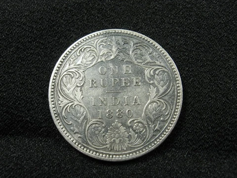 Old world SILVER coin INDIA rupee 1880 KM492 Queen Victoria (102) Cover