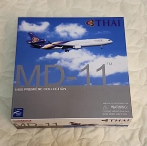 1:400 DRAGON WINGS THAI AIRWAYS INTERNATIONAL MD-11 HS-TMD 11870 55392 AIRPLANE - Picture 1 of 15