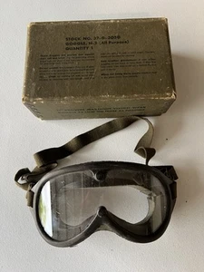 WWII Military Goggles - Picture 1 of 15