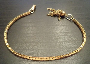 VINTAGE HIGHEND*RARE*GORGEOUS SIGNED SARAH COV GOLD TONE 8 1/2 INCHES BRACELET!! - Picture 1 of 2