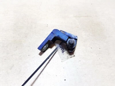 Volkswagen Golf 1999 Rear Door Hinge used, Genuine #1041038-16 - Imagem 1 de 4