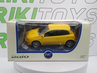 FIat Stilo Norev 1/43 Giallo - Immagine 1 di 3