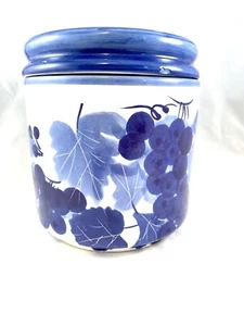 Design Pac 1 Qt Ceramic Canister Hand Painted Blue Grapes & Leaves - Picture 1 of 11