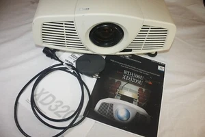 MITSUBISHI XD3200 PROJECTOR WITH LAMP - Picture 1 of 10