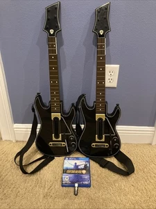 PS4 Playstation 4 Guitar Hero Live Bundle 2 chitarre, 1 dongle, gioco TESTATO - Foto 1 di 10
