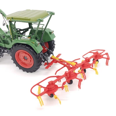 Heuwender Modell 1:32 Spur 1 Sammlermodell Agramodell Landmaschine m4modells - Bild 1 von 4