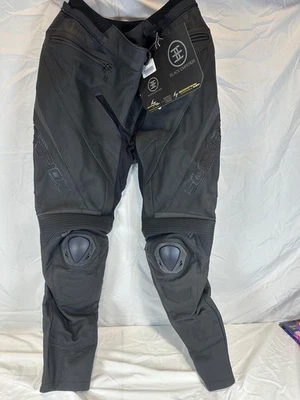 Calça Scorpion Ravin preta grande - Imagem 1 de 3