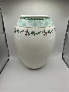 Queen's Kensington Palace, historische Royal Palaces Bone China Vase 7,25" hoch - Bild 1 von 6