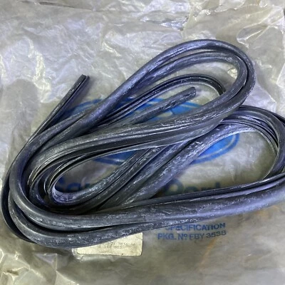 GENUINE Ford Transit 1985-8/2000 Front Windshield Glass Spacer Gasket 6148013 - image 1 of 3