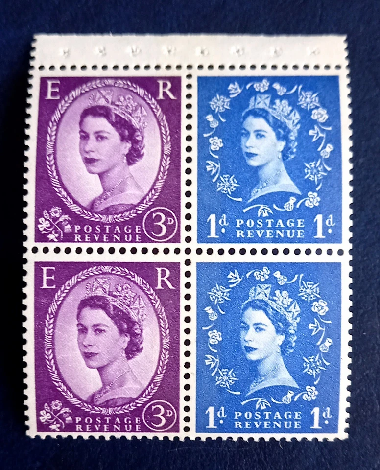 SB48 - Wilding Pane- 2 x 8mm Blue Phos- Crowns Wmk to Right - Perf Type AP - MNH - Image 1 of 2