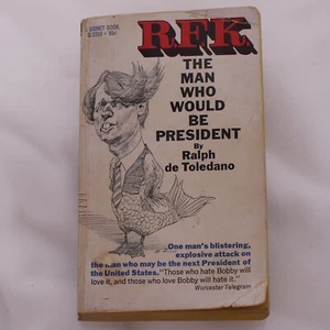 Book Paperback R.F.K. The Man Who Would Be President Ralph de Toledano - Picture 1 of 6
