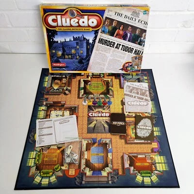 Cluedo Murder At Tudor Hall The Classic Detective Game Complete Board Game 2000  - Image 1 of 4