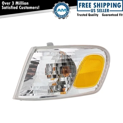 Left Corner Light Driver Side Fits 2001-2002 Toyota Corolla TO2530137 - Image 1 of 4