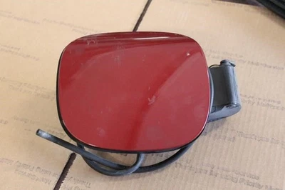 Volvo S60 2011 2012 2013 2014 2015 2016 puerta de llenado de combustible rojo 31335707 Foto 1 de 4