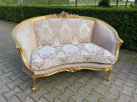 1900's French Louis XVI Corbeille Sofa in Pink Damask Cover