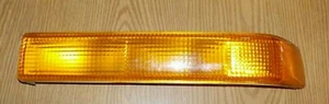 2004 Chevrolet Blazer Driver's Left Corner Marker Park Signal Light - Picture 1 of 3