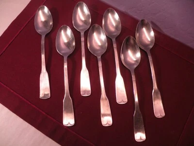 7 Stanley Roberts Rogers Stainless Steel SRB140 Place Oval Soup Spoons 7 3/4 - Image 1 of 4