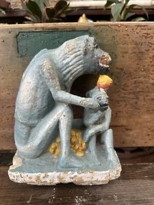 1700's Antique Old Stone Rare Hindu Temple Monkey Sitting With Baby Sculpture - Picture 1 of 11