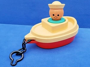 FISHER PRICE JUMBO LITTLE PEOPLE BOOT + FIGUR VINTAGE # 120 - Picture 1 of 2