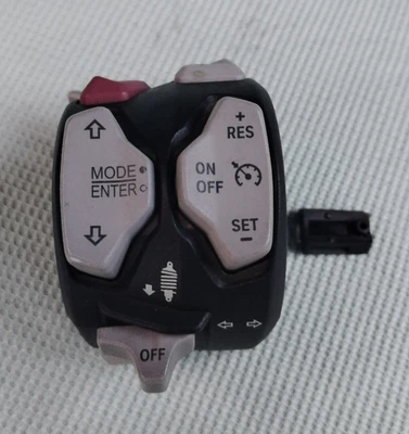 DUCATI MULTISTRADA  1260 S 950 S V2 S LEFT HAND SWITCH CLUSTER 65110292B - Image 1 of 4