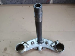 Kawasaki Zephyr 1996 535 Z550 Lower Shock Yokes - Picture 1 of 12