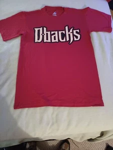 Arizona Diamondbacks Majestic Red T-Shirt Size Adult Small NWOT - Picture 1 of 6