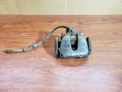 Pinza de freno delantera derecha lado del pasajero Mazda 3 2004-2013 tracción delantera OEM BPYK-33-61XC Foto 1 de 4