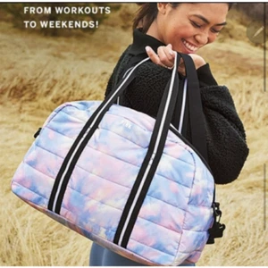 Victoria's Secret PINK Tie Dye Duffle Bag NEW - Picture 1 of 10