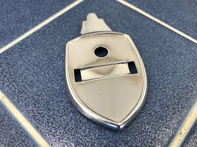 De colección Volkswagen Beetle Wolfsburg Cresta NOS PLACA DE RESPALDO Alemán 1951-1962 VW Foto 1 de 4