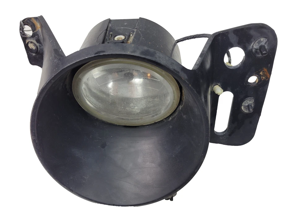 2007 Ford F-150 Fog Light Driver Left Side Bumper Mounted OEM - Image 1 of 4