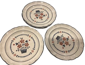 3-CUMBERLAND BRAMBLEBERRY STONEWARE BY HEARTHSIDE DINNER PLATES 10 3/4 INCHES - Picture 1 of 3