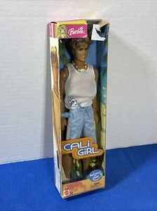 Vintage 2003 Mattel Barbie Cali Girl KEN Surf Boy Puppe Beach Surf Story #C6464 - Bild 1 von 6