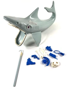 vtg 1975 Ideal Jaws The Shark Game Parts REPAIR hook piece pieces - Picture 1 of 10